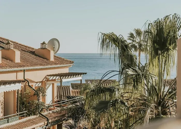 Residencia Playa Alicate